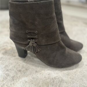 Softt gray suede booties size 10